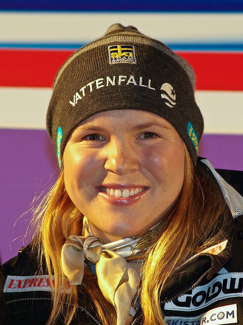 800px-Anja_Pärson_Semmering_2008.jpg