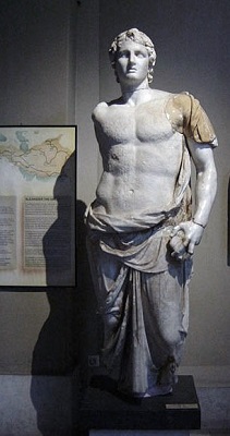 alexander_statue.jpg