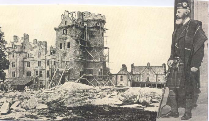 Beaufort_Castle_construction.jpg