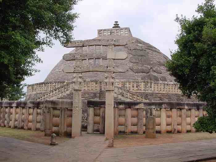 Sanchi-Stupa.jpg