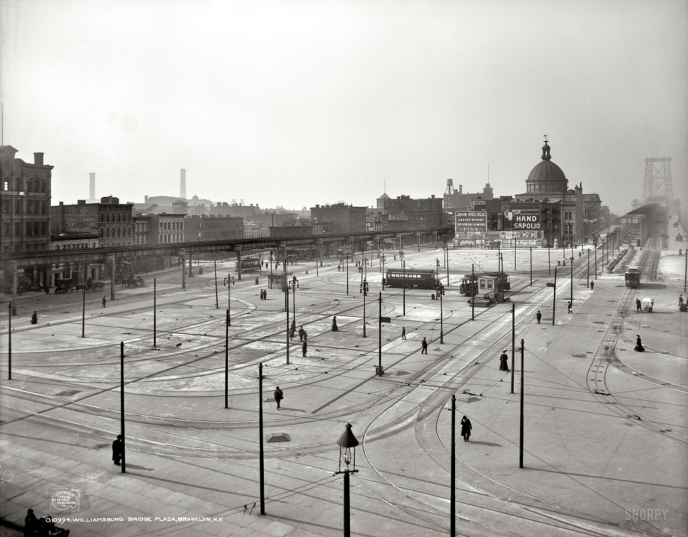 Williamsburg Bridge Plaza - 2.jpg